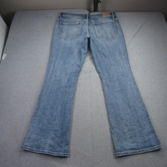 BKE Jeans Womens 32x31.5 Blue Payton Midrise Bootcut Universal Fit Stretch Denim - Picture 2 of 16